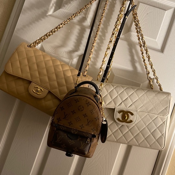 CHANEL JUMBO XL CLASSIC FLAP CAVIAR24k GHW - Picture 5 of 17